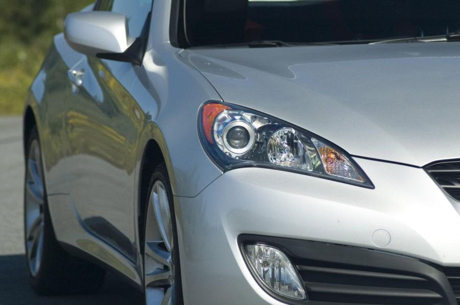  Hyundai Genesis Coupe 2.0T Track 2009 года  (фото 42 из 46)
